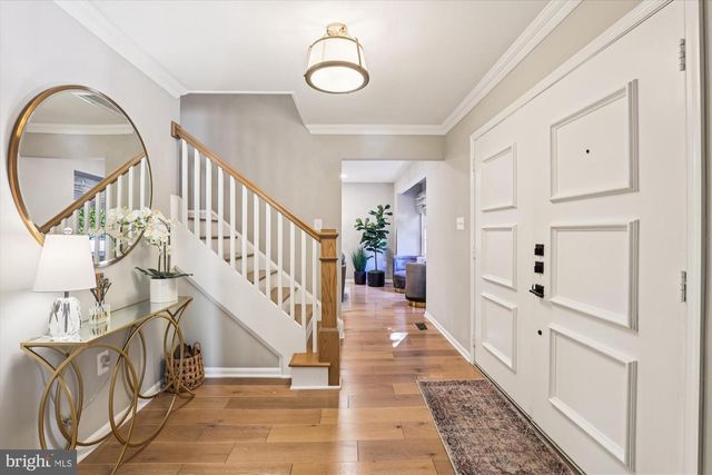 2107 MARLBORO DR, Alexandria, VA 22304