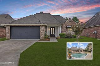 313 La Villa Circle, Youngsville, LA 70592