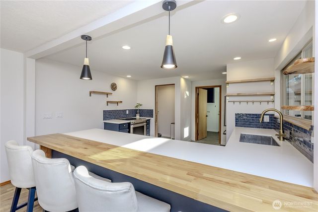 1121 Shelton Avenue SE, Renton, WA 98058