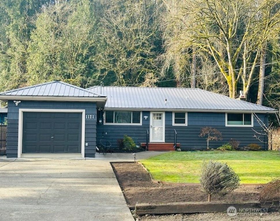 1121 Shelton Avenue SE, Renton, WA 98058
