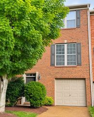 674 Huffine Manor Cir, Franklin, TN 37067