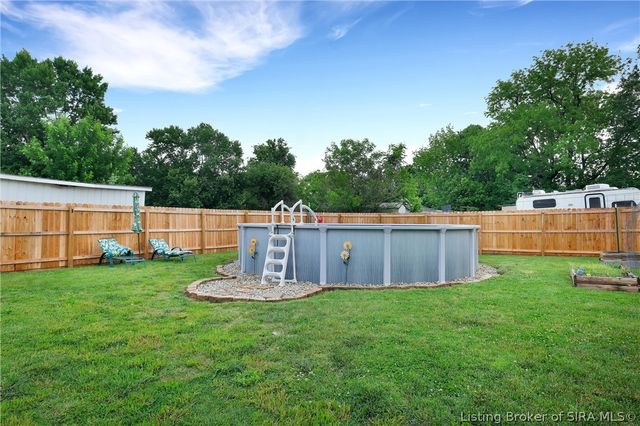 530 Floyd Street, Corydon, IN 47112