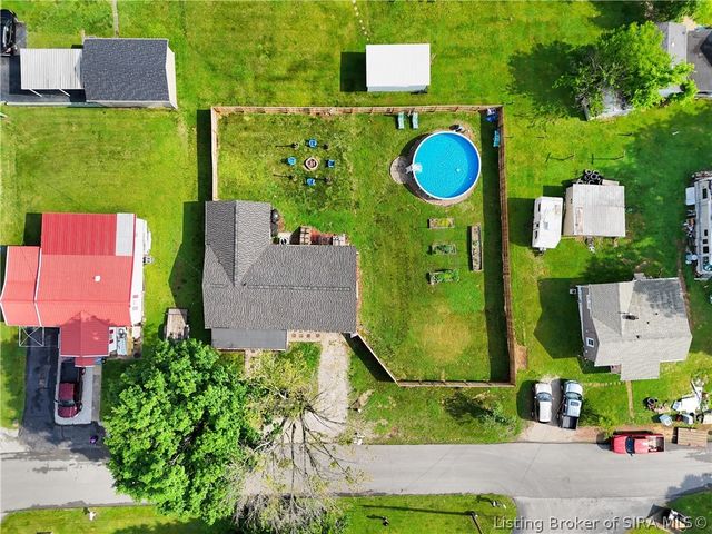 530 Floyd Street, Corydon, IN 47112