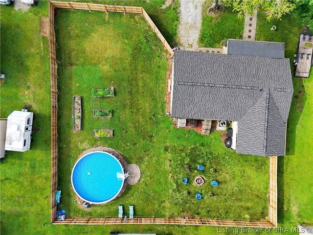 530 Floyd Street, Corydon, IN 47112