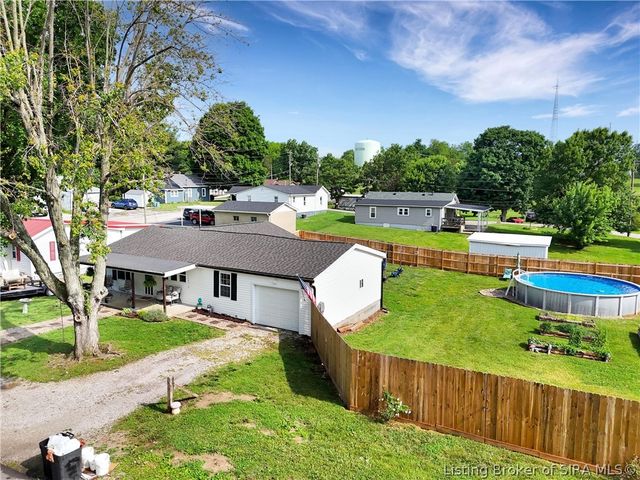 530 Floyd Street, Corydon, IN 47112