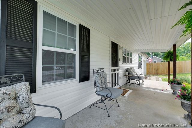 530 Floyd Street, Corydon, IN 47112