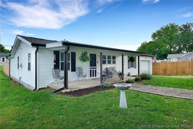 530 Floyd Street, Corydon, IN 47112