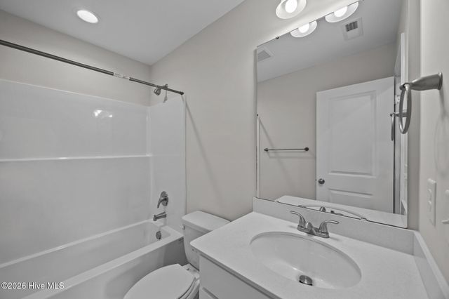 2309 Rhinestone Drive, Winterville, NC 28590