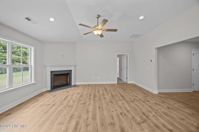 2309 Rhinestone Drive, Winterville, NC 28590