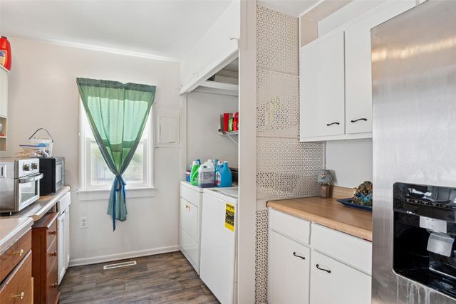 508 E 24th Street S, Newton, IA 50208