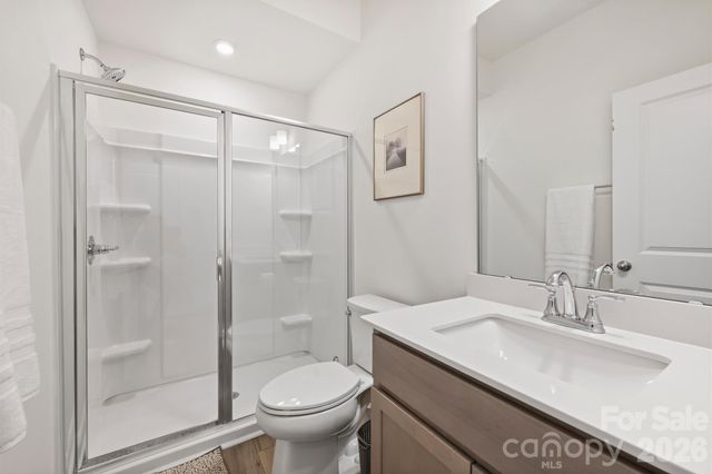 3024 Red Cardinal Lane, Charlotte, NC 28211