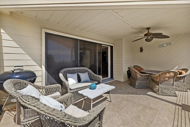 548 BEACH ROAD A, Sarasota, FL 34242