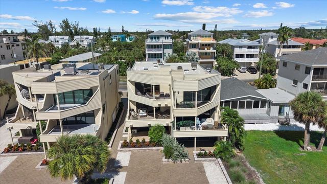 548 BEACH ROAD A, Sarasota, FL 34242