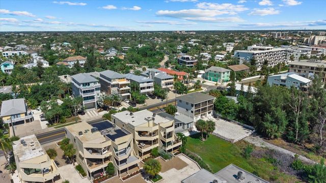 548 BEACH ROAD A, Sarasota, FL 34242