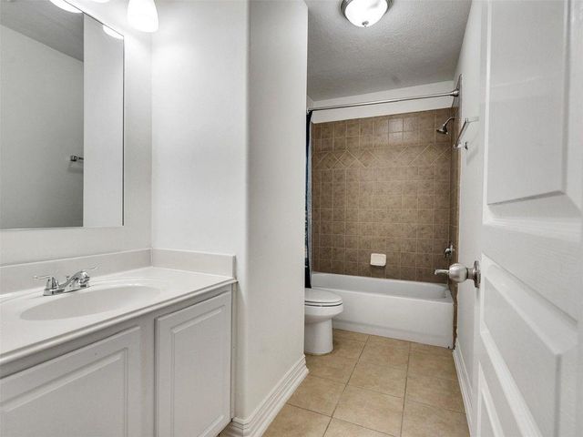 18103 Blues Point Drive, Cypress, TX 77429