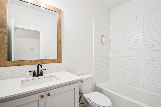 2317 El Cajon Street, Edmond, OK 73034