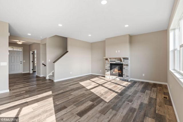 2702 Jacamar Avenue NE, Saint Michael, MN 55376