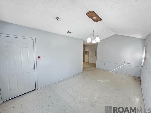 3251 King Bradford Dr, Baton Rouge, LA 70816