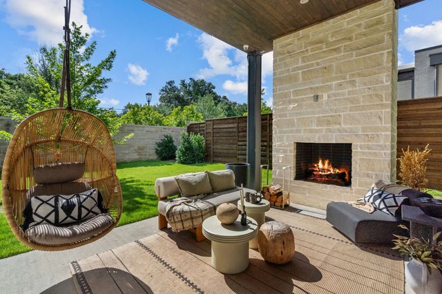 9709 Kerrisdale Lane, Dallas, TX 75230
