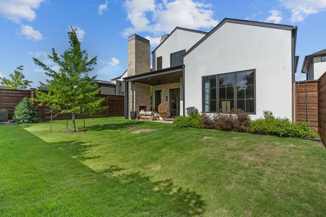 9709 Kerrisdale Lane, Dallas, TX 75230
