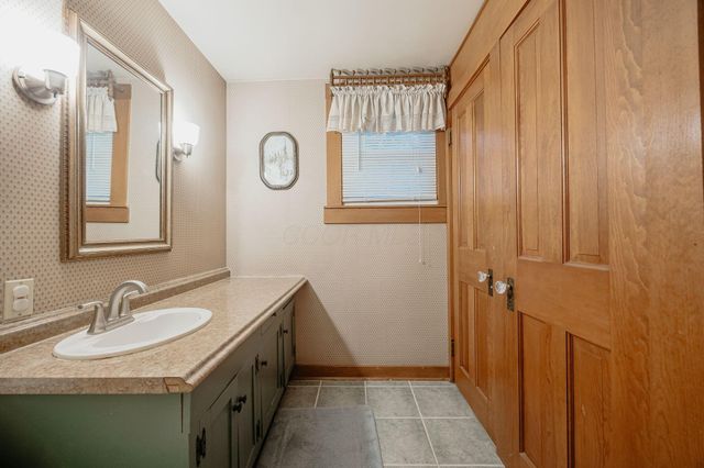 169 W Home Street, Westerville, OH 43081