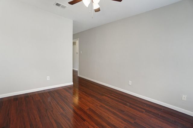 1833 Country Village Boulevard, Humble, TX 77338