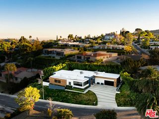 16366 Sloan Drive, Los Angeles, CA 90049