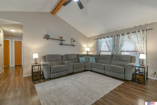 5136 W Sparrow Lane, Lincoln, NE 68528