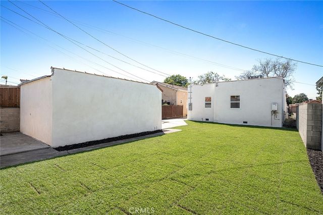 7700 Brighton, Los Angeles, CA 90047