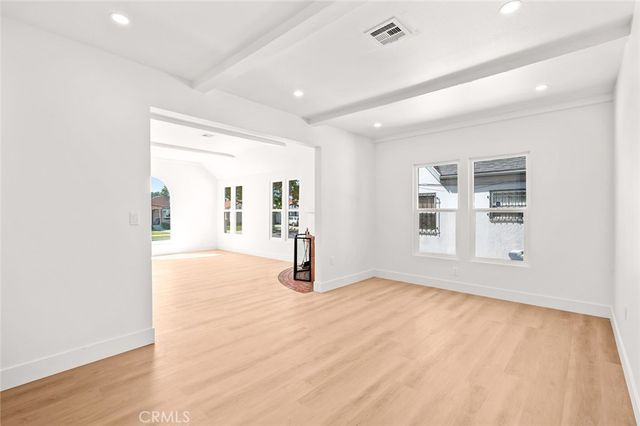 7700 Brighton, Los Angeles, CA 90047