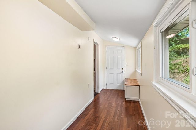 3 View Street, Asheville, NC 28803