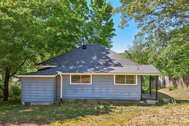 3 View Street, Asheville, NC 28803