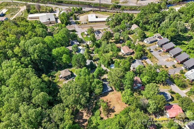 3 View Street, Asheville, NC 28803