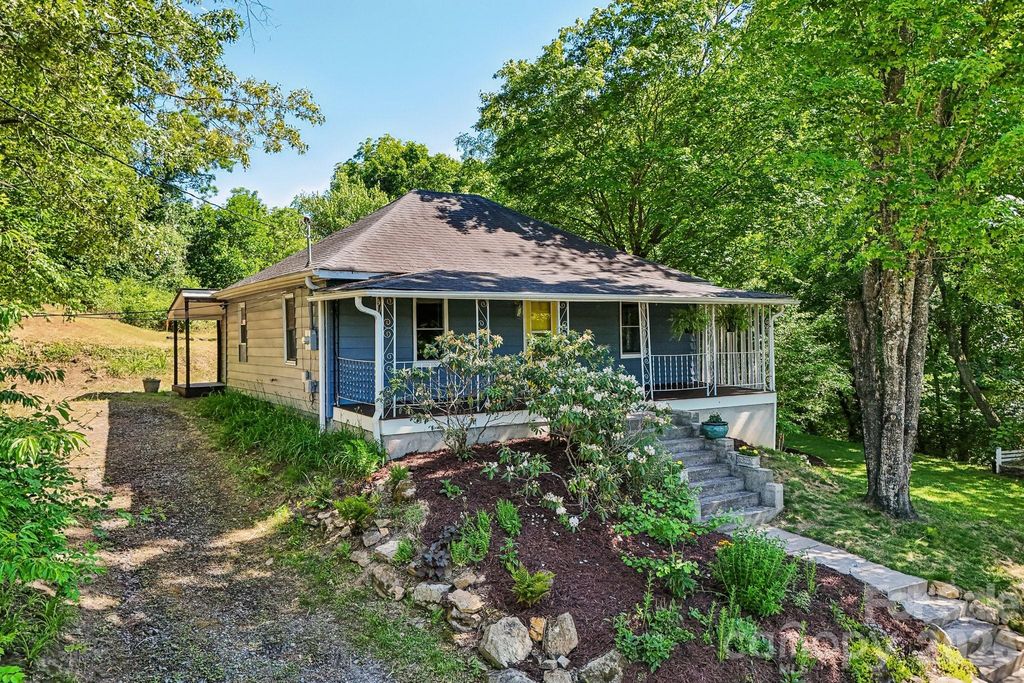 3 View Street, Asheville, NC 28803