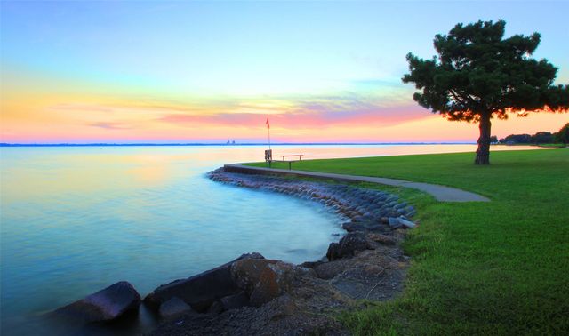 924 Wood Duck Court, Heath, TX 75032