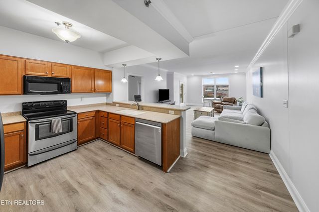 3001 River Towne Way 402, Knoxville, TN 37920