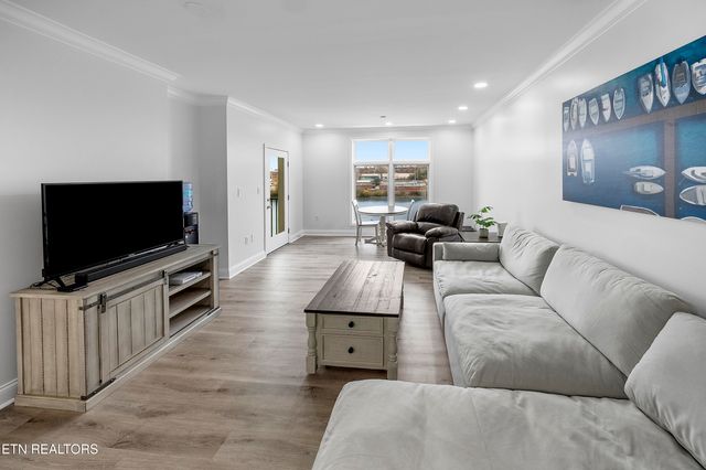 3001 River Towne Way 402, Knoxville, TN 37920