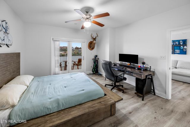 3001 River Towne Way 402, Knoxville, TN 37920