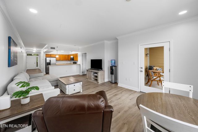 3001 River Towne Way 402, Knoxville, TN 37920