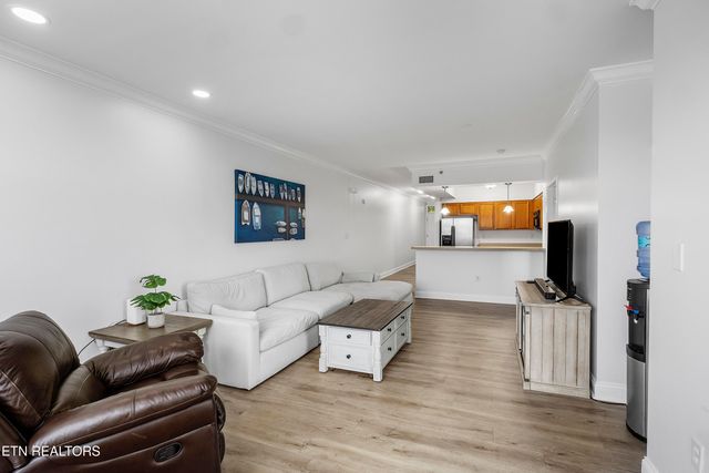 3001 River Towne Way 402, Knoxville, TN 37920