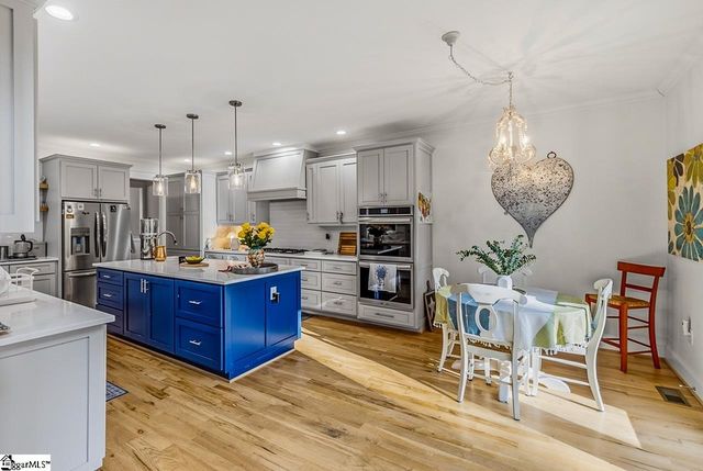 324 Carters Creek Court, Simpsonville, SC 29681