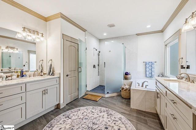 324 Carters Creek Court, Simpsonville, SC 29681