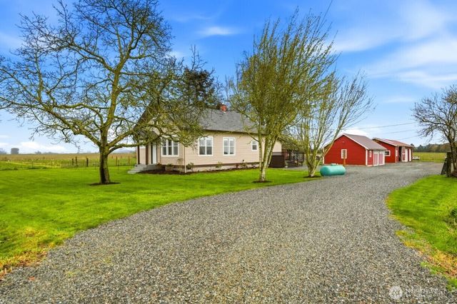 19500 Dahlstedt Road, Burlington, WA 98233