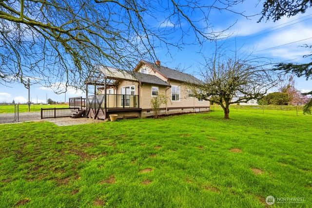 19500 Dahlstedt Road, Burlington, WA 98233