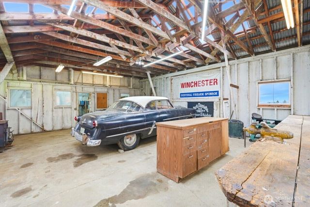 19500 Dahlstedt Road, Burlington, WA 98233