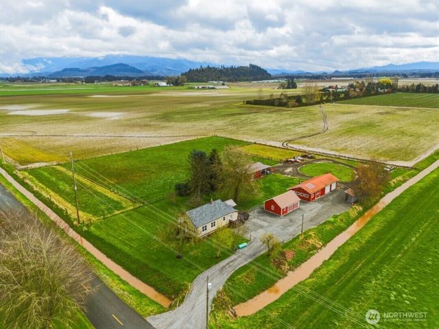 19500 Dahlstedt Road, Burlington, WA 98233