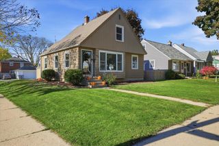 2801 N 87th STREET, Milwaukee, WI 53222