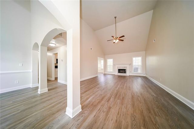 80 Knolls Ridge, Hampton, GA 30228