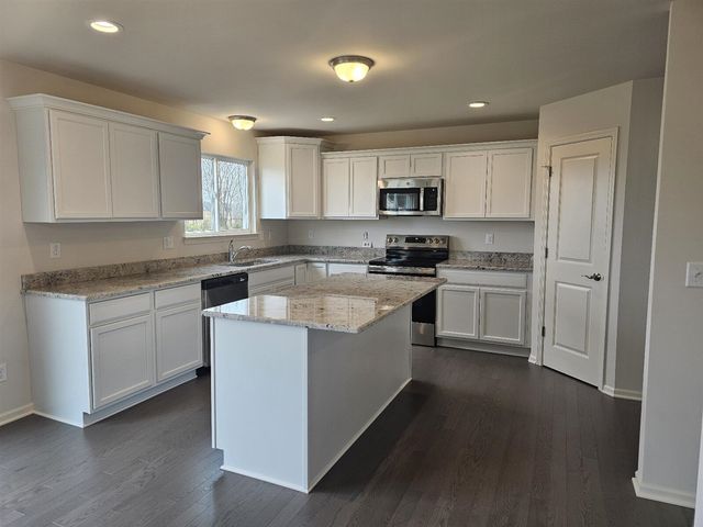 10637 Valley View Drive, Saline, MI 48176