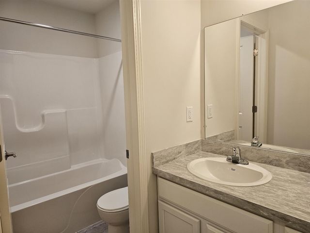 10637 Valley View Drive, Saline, MI 48176